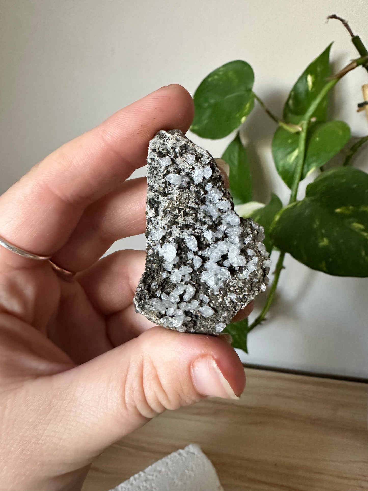 Wavellite - Minvulite Specimen ~ Willpower ~ Understanding ~ Compassion