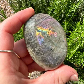 Labradorite Palms ~ Transformation - Protection - Aligns